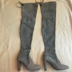 Stuart Weitzman, suede boots size 7.5 🤩